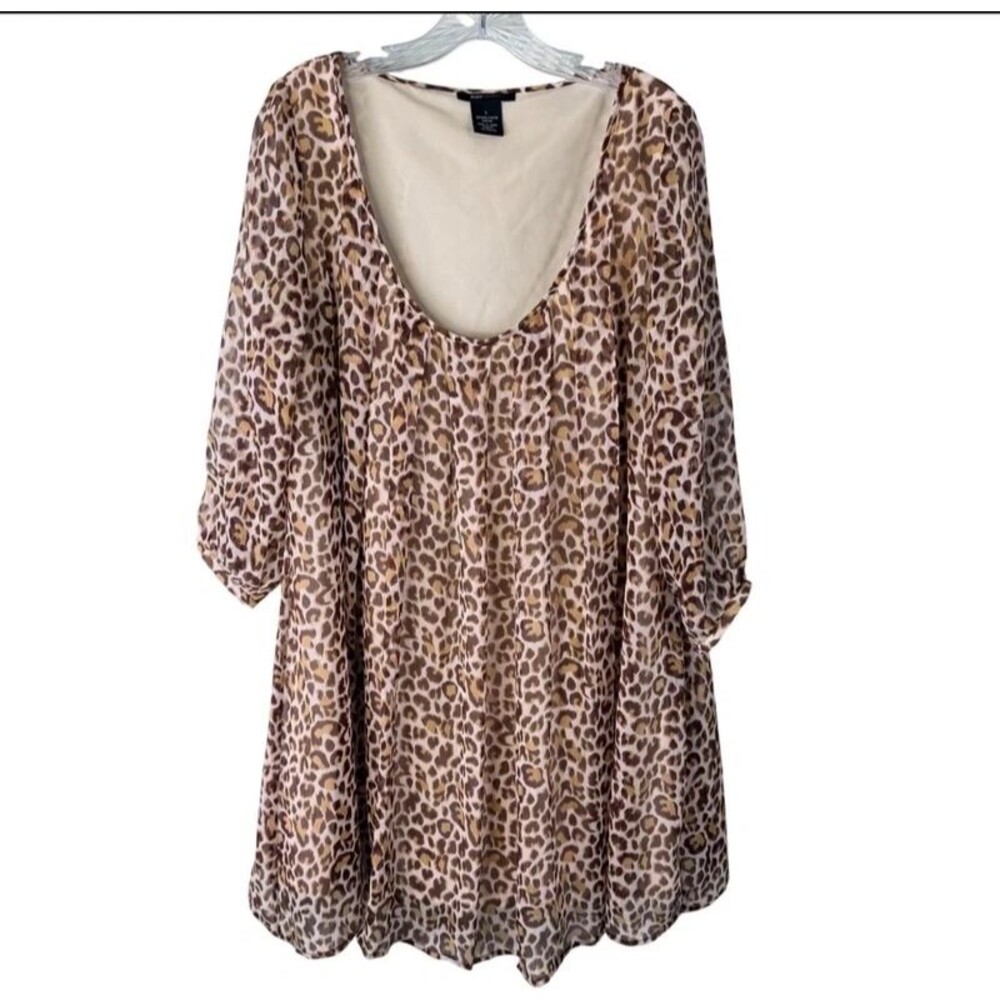 BCBGMAXAZRIA Leopard Print Babydoll Dress Size Large Boho Animal Print